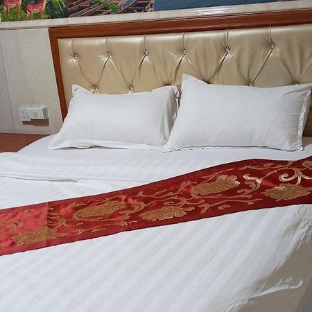 Song Xing Hotel Muang Xai エクステリア 写真